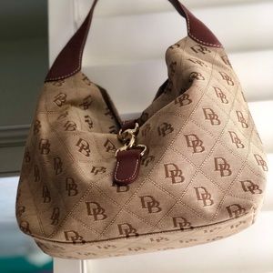 Dooney&Bourke Signature Fabric Shoulder Bag